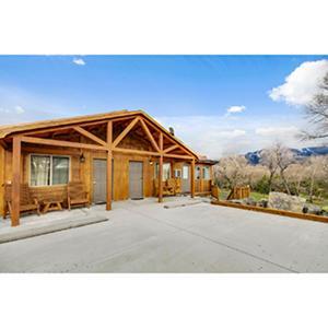 7 Point Ranch Hotel Emigrant Exterior photo